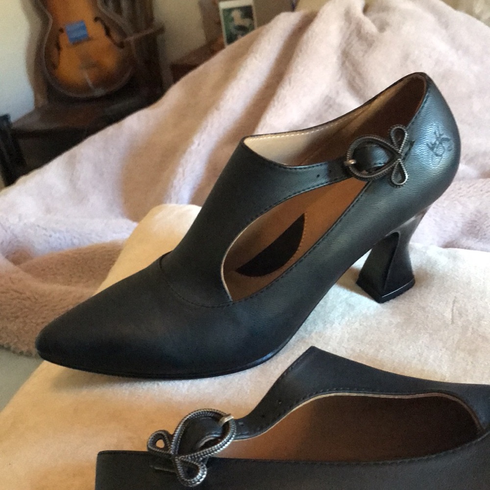 John Fluevog Darla black leather buckled heels